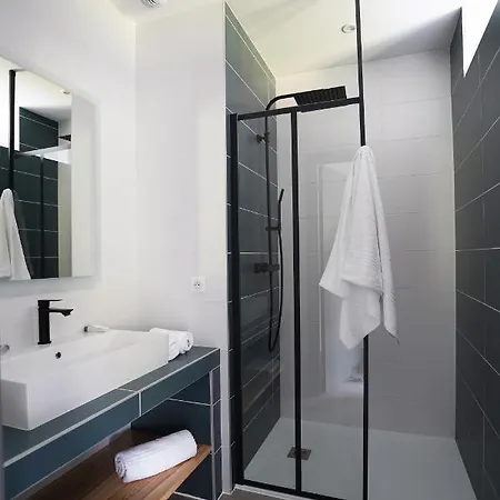 Les Vignes Отель 3*